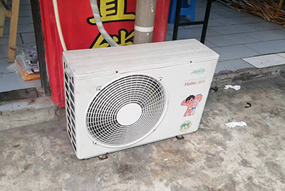 范县空调突然不制冷只吹自然风怎么办？